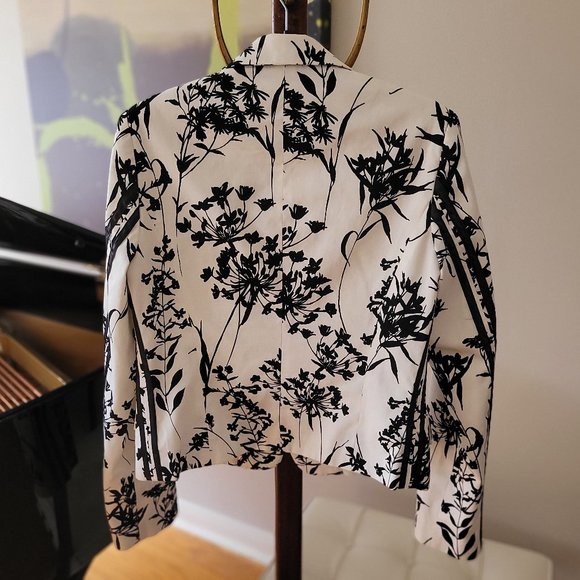 Mario Serrani Black and White Floral Blazer US 6 - Picture 6 of 10